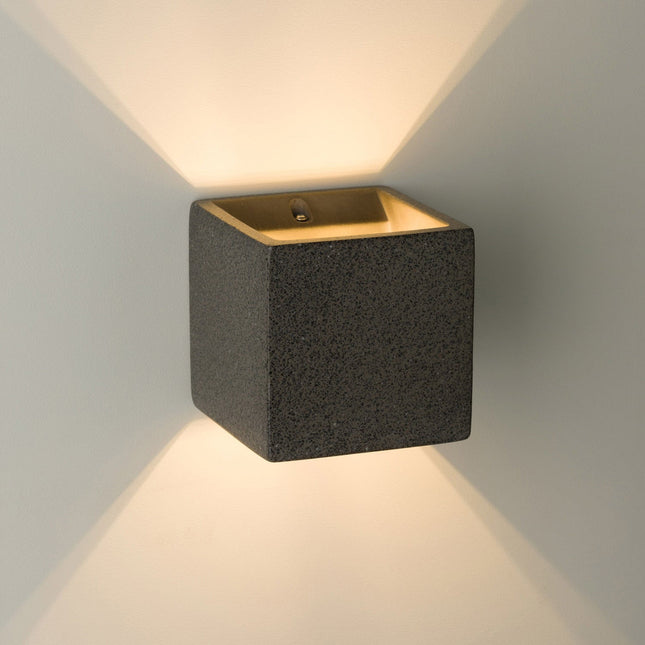 DMQ Wandlamp Macon Zwart Sandstone